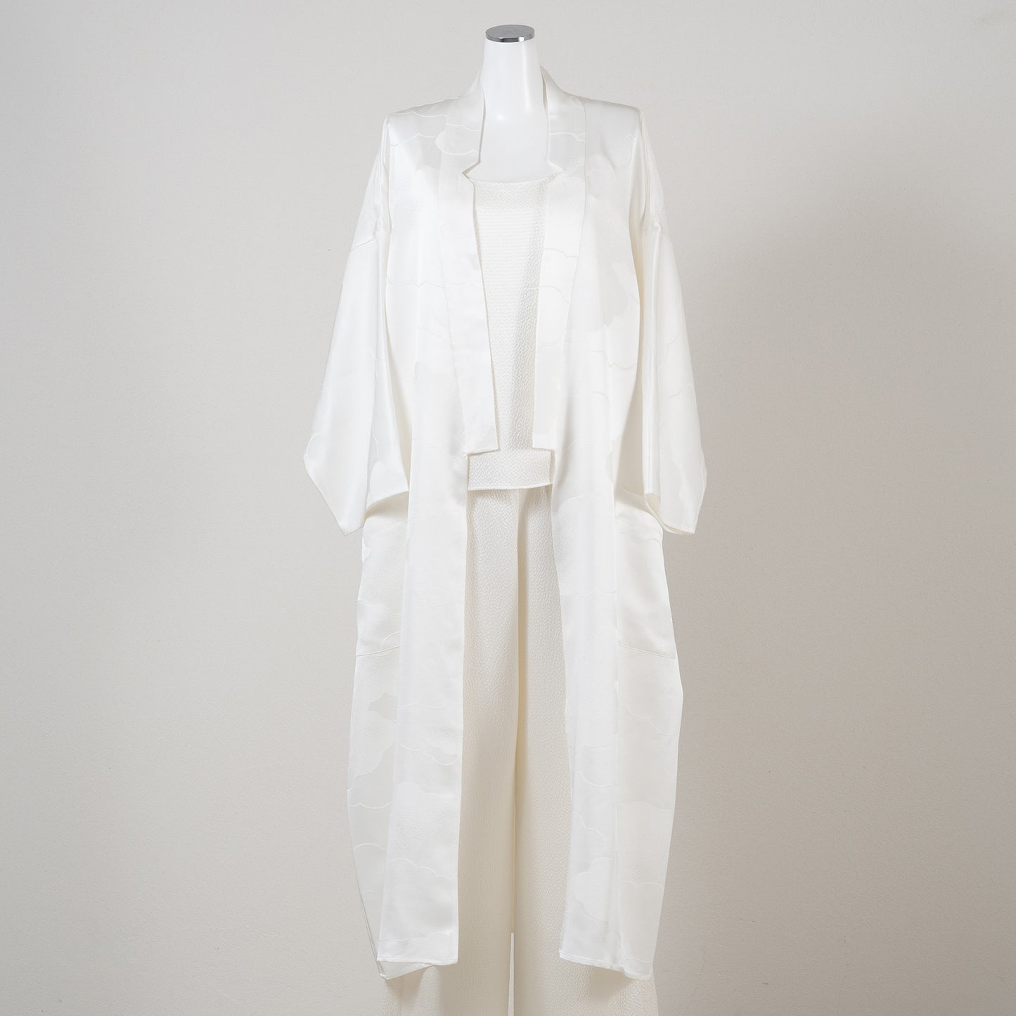 Silk HAÖRI, White